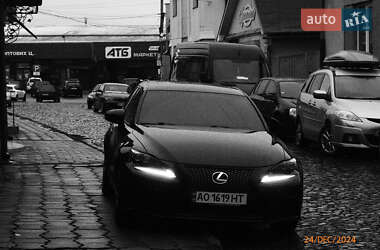 Седан Lexus IS 2013 в Киеве