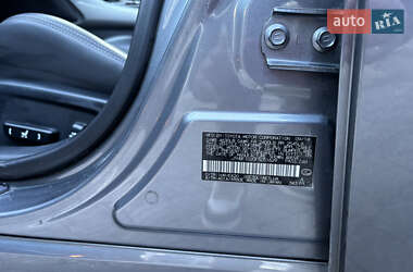 Седан Lexus IS 2014 в 