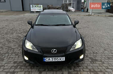 Седан Lexus IS 2007 в Умани