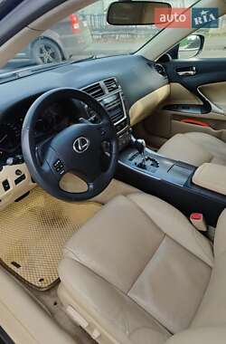 Седан Lexus IS 2007 в Києві