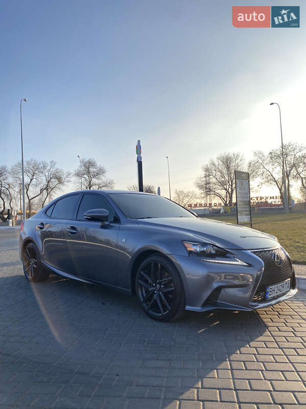 Седан Lexus IS 2013 в Одессе