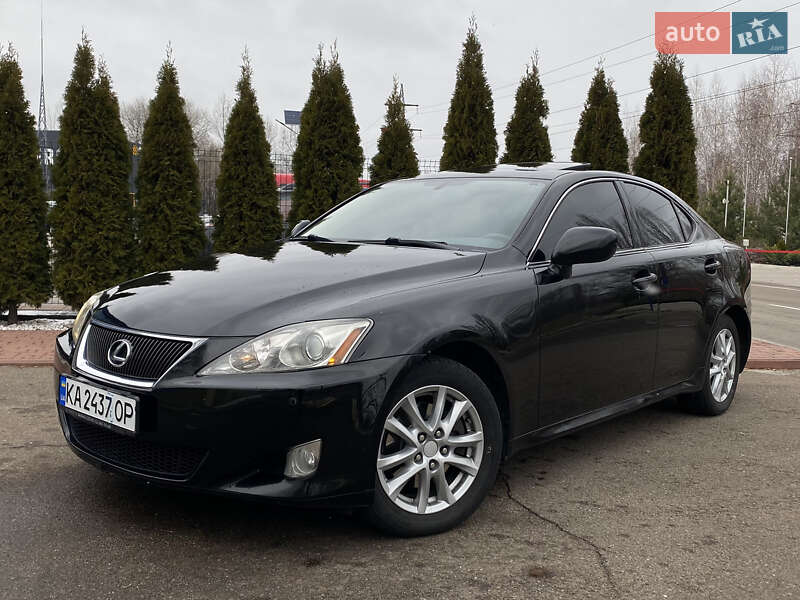 Седан Lexus IS 2006 в Киеве