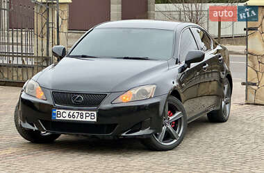 Седан Lexus IS 2007 в Самборе