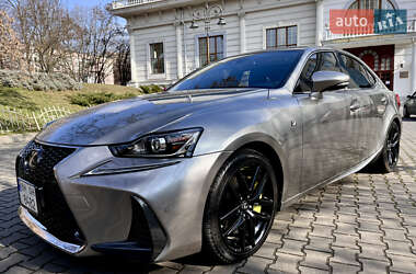 Седан Lexus IS 2018 в Одесі