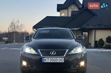 Седан Lexus IS 2010 в Коломиї