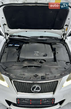 Седан Lexus IS 2012 в 