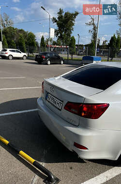 Седан Lexus IS 2008 в 