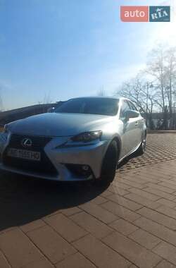 Седан Lexus IS 2016 в Киеве