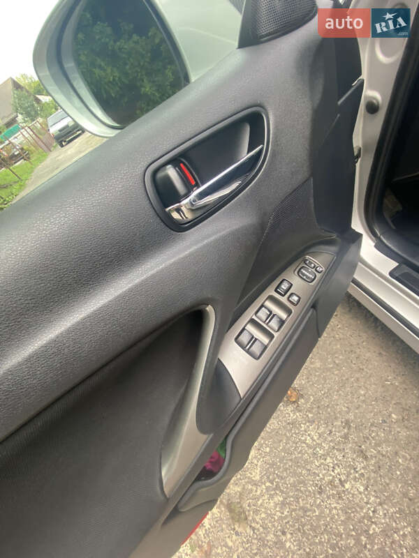 Седан Lexus IS 2006 в Запорожье