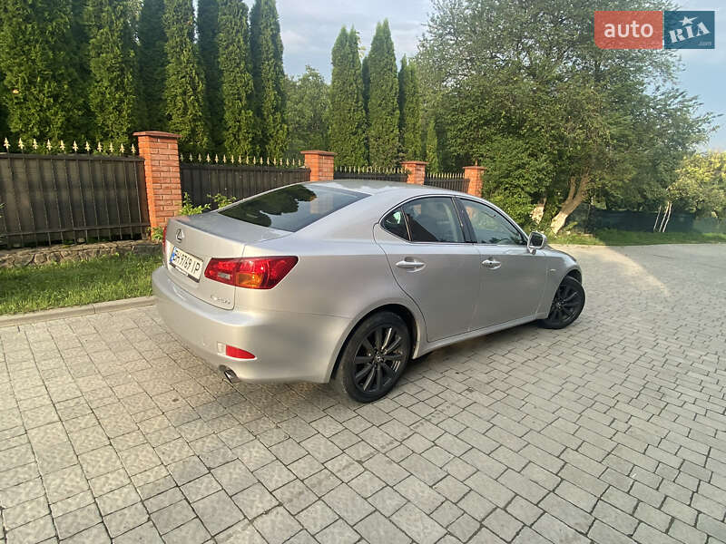 Седан Lexus IS 2006 в Запорожье
