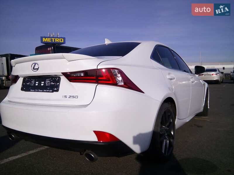 Седан Lexus IS 2014 в Києві фото 31 Седан Lexus IS 2014 в Києві