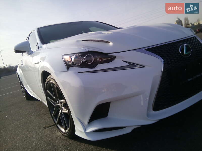 Седан Lexus IS 2014 в Києві фото 9 Седан Lexus IS 2014 в Києві