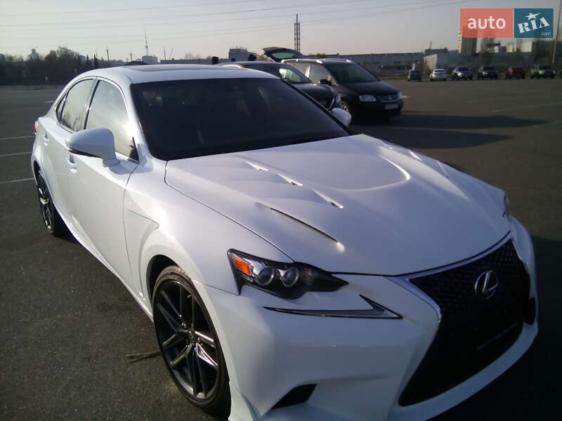 Седан Lexus IS 2014 в Києві фото 10 Седан Lexus IS 2014 в Києві
