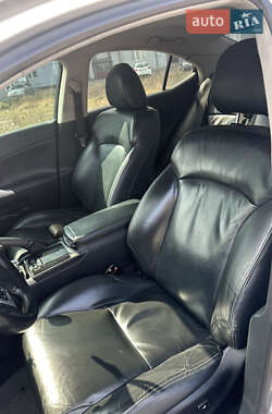 Седан Lexus IS 2010 в 