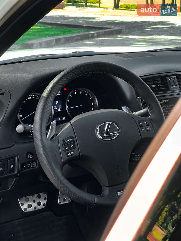 Седан Lexus IS 2009 в Києві
