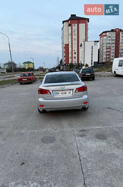 Седан Lexus IS 2010 в 