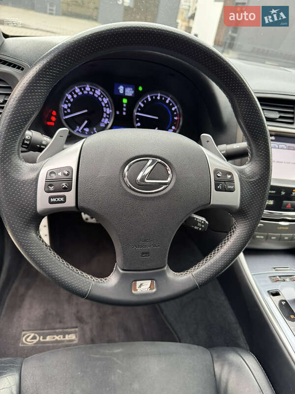 Седан Lexus IS 2012 в Киеве