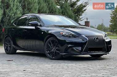 Седан Lexus IS 2014 в 