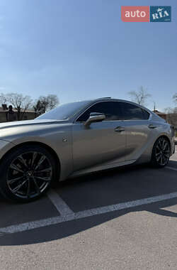 Седан Lexus IS 2023 в Днепре