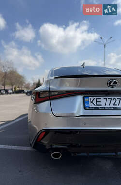 Седан Lexus IS 2023 в Днепре
