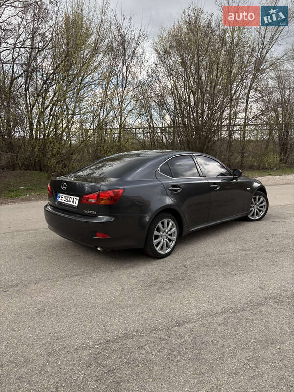 Седан Lexus IS 2006 в Днепре
