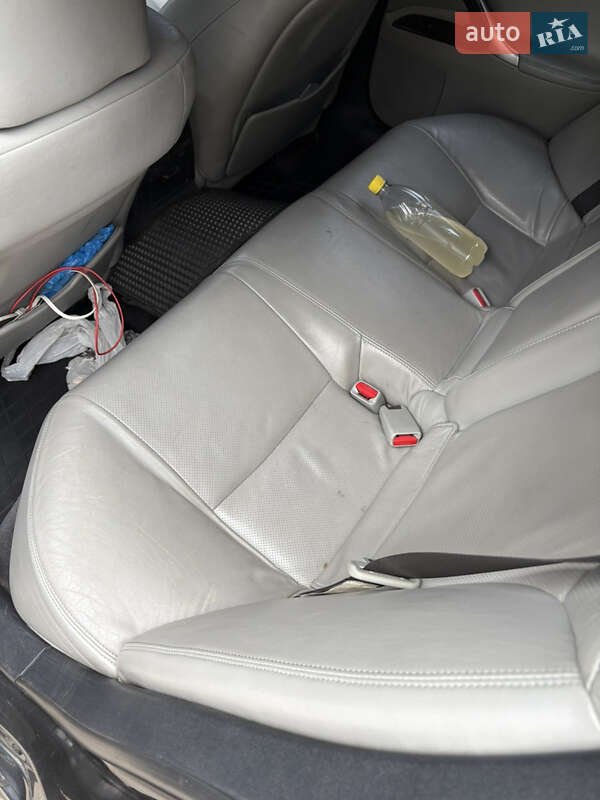 Седан Lexus IS 2006 в Днепре