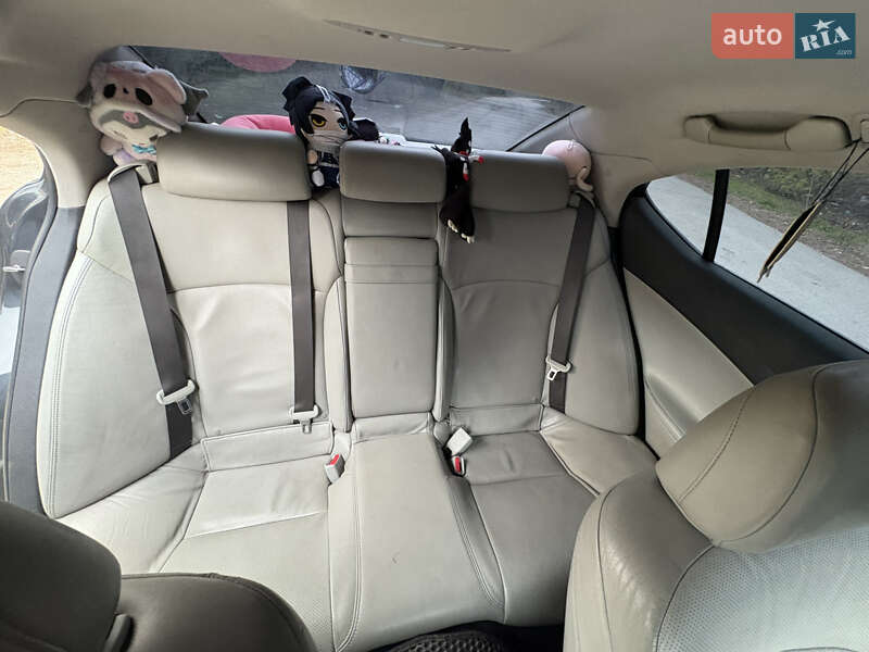 Седан Lexus IS 2006 в Днепре