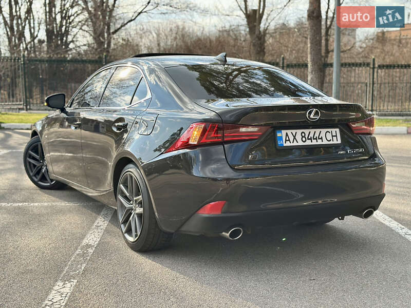 Седан Lexus IS 2014 в Харькове