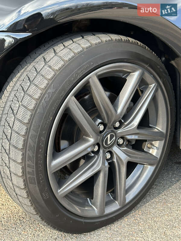 Седан Lexus IS 2014 в Харькове