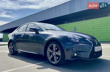 Седан Lexus IS 2011 в 