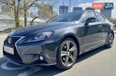 Седан Lexus IS 2011 в 