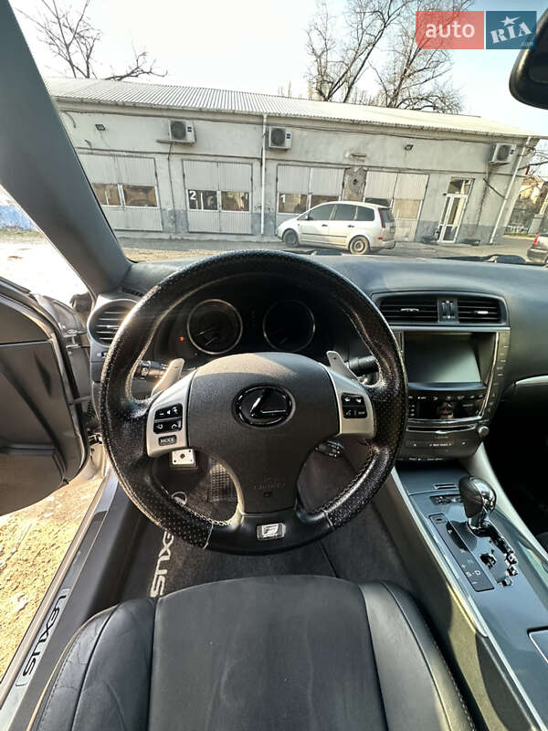 Седан Lexus IS 2012 в Одесі
