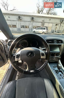 Седан Lexus IS 2012 в 