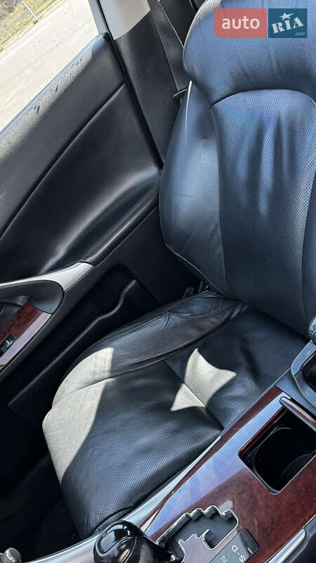 Седан Lexus IS 2007 в Києві