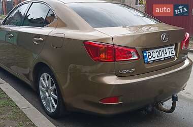 Седан Lexus IS 2009 в 