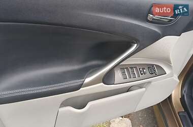 Седан Lexus IS 2009 в 