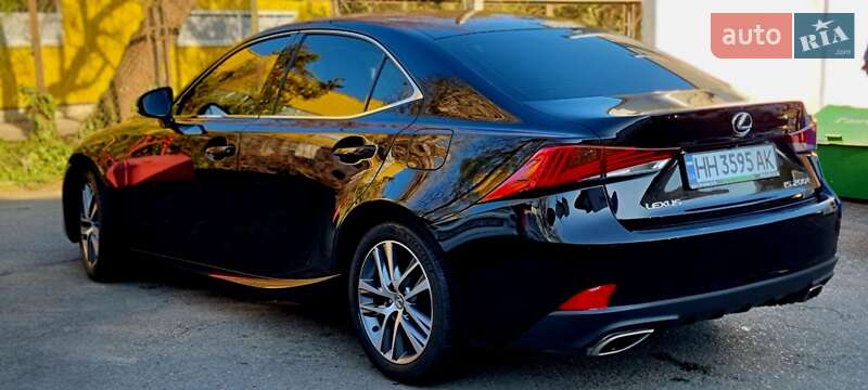 Седан Lexus IS 2017 в Одессе