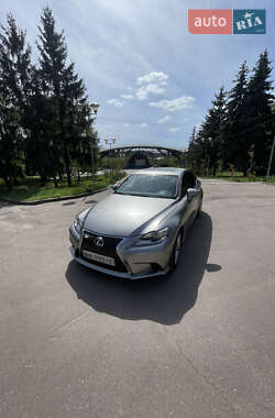 Седан Lexus IS 2014 в 