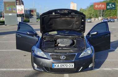 Седан Lexus IS 2008 в 