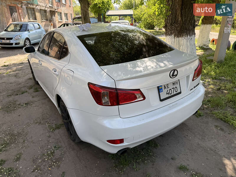 Седан Lexus IS 2011 в Днепре