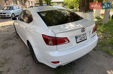 Седан Lexus IS 2011 в 