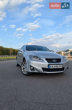 Седан Lexus IS 2011 в Киеве