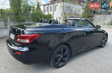 Кабриолет Lexus IS 2010 в 