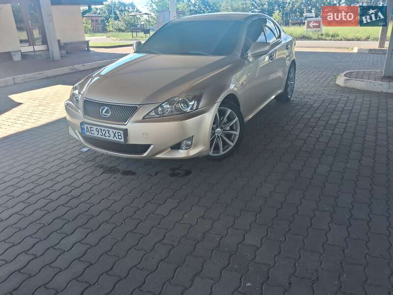 Седан Lexus IS 2006 в Дніпрі