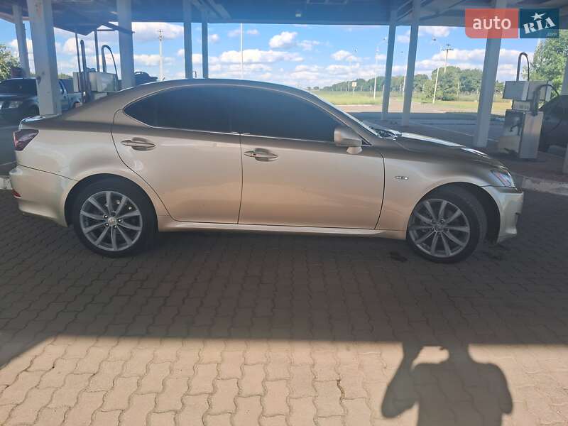 Седан Lexus IS 2006 в Дніпрі