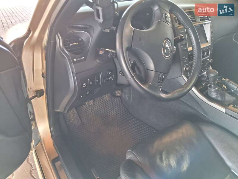 Седан Lexus IS 2006 в Дніпрі