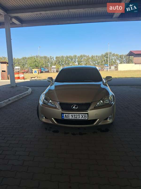 Седан Lexus IS 2006 в Дніпрі