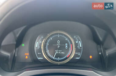 Седан Lexus IS 2013 в 