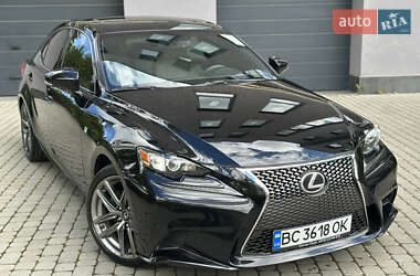 Седан Lexus IS 2013 в 