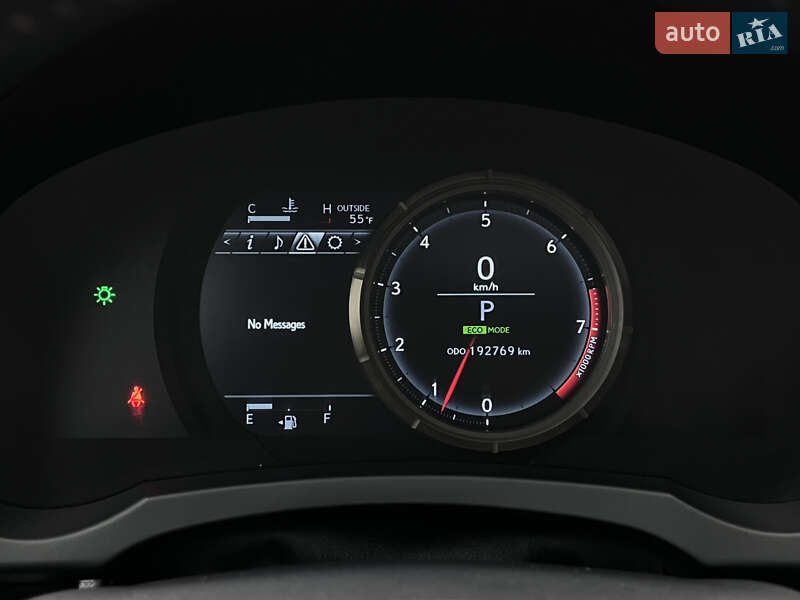 Седан Lexus IS 2014 в Киеве